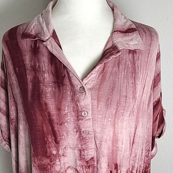 Rae Mode Pink & Maroon Tie-dye Pullover Top, Short Sleeves, Size Medium - Picture 3 of 9
